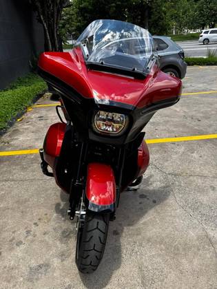 HARLEY-DAVIDSON STREET GLIDE ULTRA 